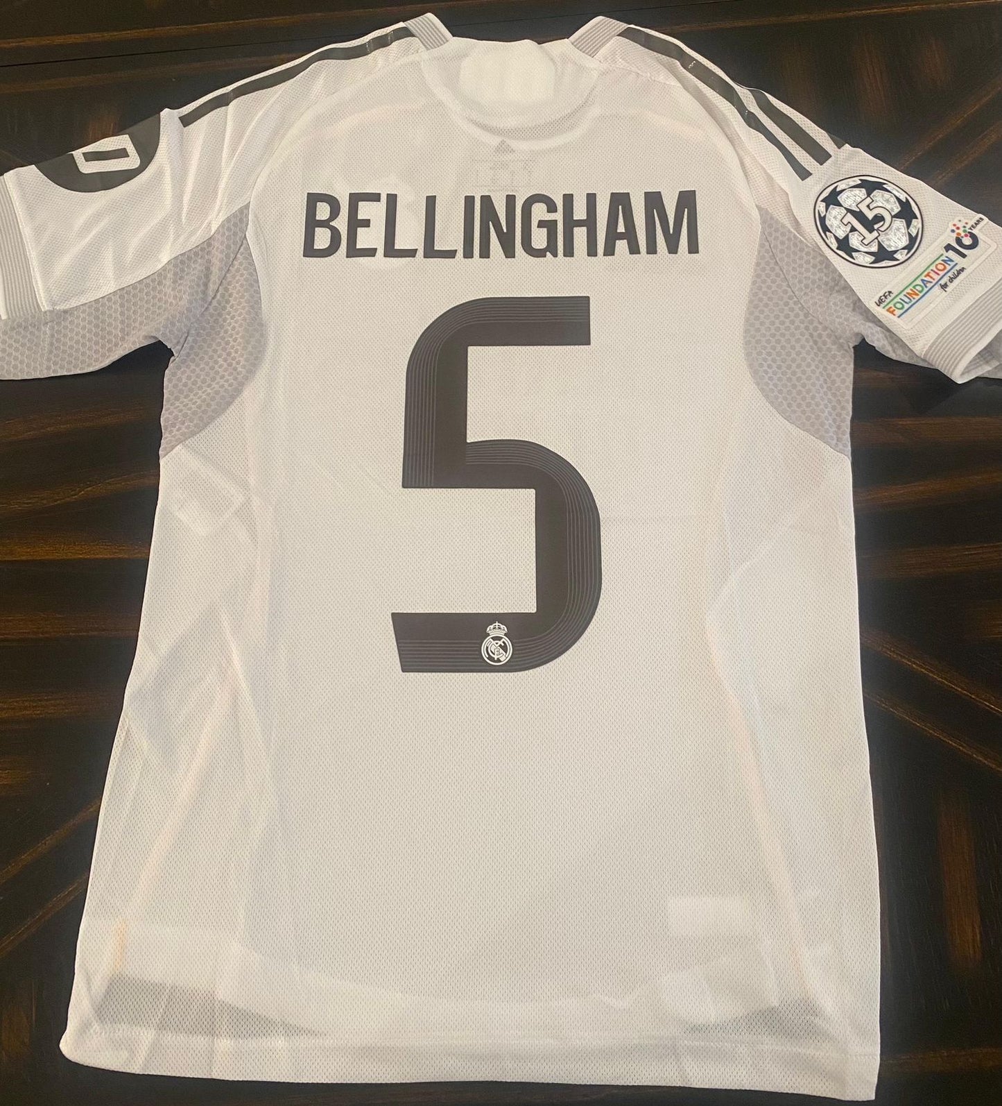 Bellingham - Vini - Valverde Real Madrid 2025/26 Home Jersey - White - All size - Fan Edition - Regular Fit - No. 5 / No. 7 / No. 8